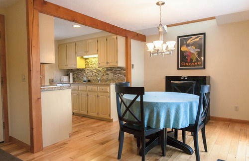 Grantham House | Standalone Townhouse