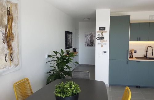 Aix-en-Provence Apartment | STANDARD APARTMENT