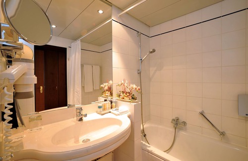 Cottbus House | Standard Doppelzimmer 8 - Radisson Blu Hotel Cottbus