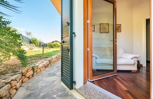 Poggio dei Pini Apartment | Standard Double Room in Villa Pilato
