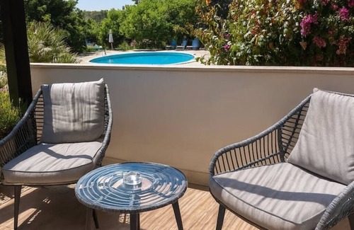 Modica Apartment | Standard Studio Apartment with Veranda and Pool Access