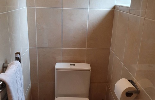 Marston Green Apartment | Standard Twin Room - Royal Square Hotel at Birmingham Airport and NEC