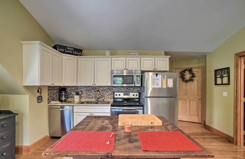 Standish Apartment | Standish Apartment w/Deck - 2 Mi to Sebago Lake!