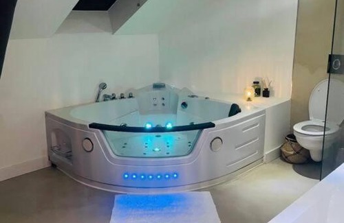 Poincare - Foch - Anatole France - Croix de Bourgogne Apartment | Stanislas - Appartement raffiné et élégant à proximité du Centre de Nancy