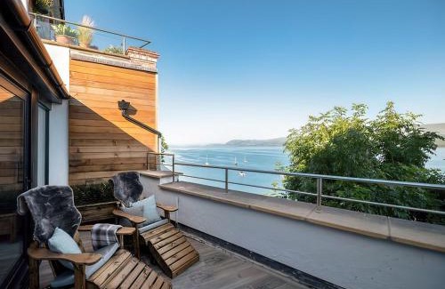 Menai Bridge House | Stanton