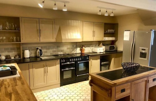 Condicote House | Stanton House, 6 bed, 5 bath