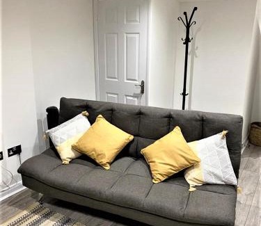 Ipswich Apartment | Star Apartment