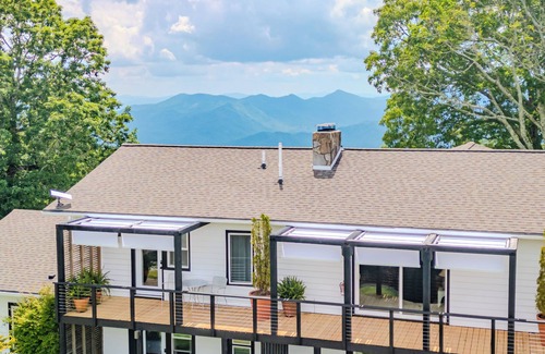 Scaly Mountain Resort | Star Maiden | Highlands Lodge | Private Balcony