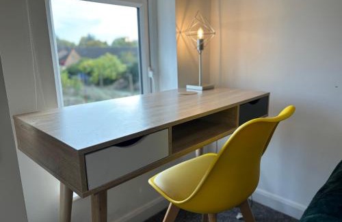 Peterborough Apartment | Star Road Home, central location, FREE parking
