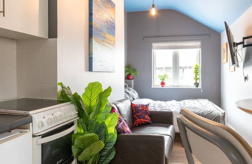 Harrogate Apartment | Starbeck House, Studio Apartment 3, Sleeps 2