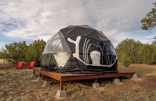 Williams House | Stargazer Dome| Under Grand Canyon night skies