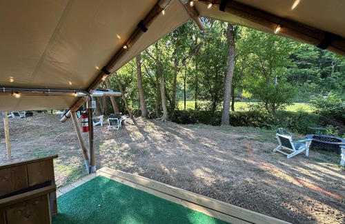 Newport RV Rental | Stargazing Paradise: Luxury Tents Await|Pet-Friendly