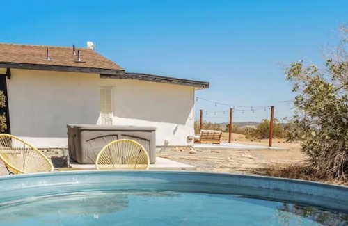Landers House | Starlight Estates
