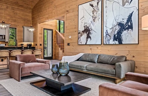 Sevierville Cabin | Starlight Ridge - Luxury Indoor Pool with Theatre