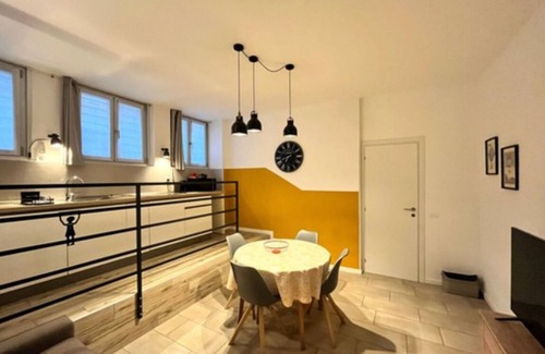 Lambrate Apartment | Starlike new apartment Design District Ventura