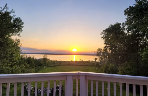 Meaford Cottage | Starlit : Private 5 Acres Lakefront Cottage - Georgian Bay