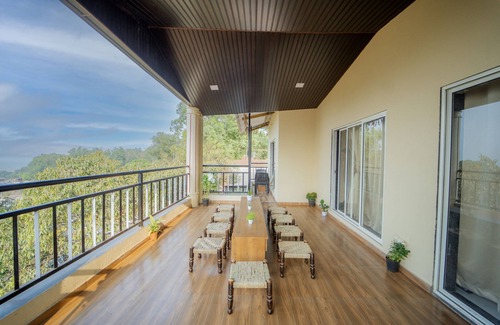 Wai Villa | Starlit Vale by Ebony Stays – Luxury 9BHK Pool Villa in Mahabaleshwar