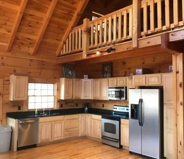 Rileyville House | Starlit view log cabin