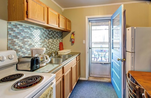 Big Indian Apartment | Starlite Motel
