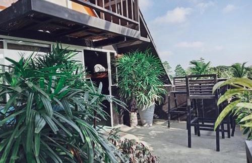 Akmeemana Villa | Starry Nights at Pale's Villa Cozy A-Frame Caban