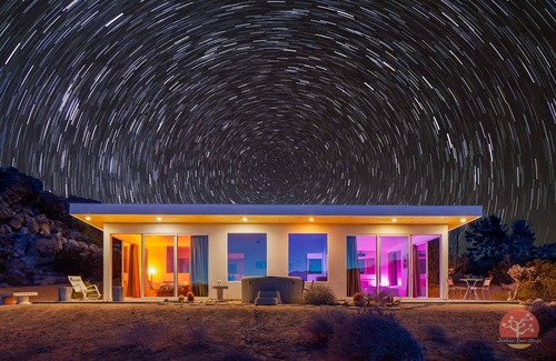 Joshua Tree House | Stars on the Rocks: Pool/HotTub/FirePit/Boulders!