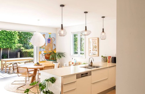 Westmere House | State-Of-The-Art Executive Home | Aircon & Spa