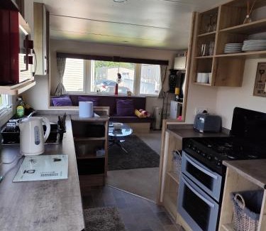 Prestonpans Resort | STATIC CARAVAN HOTEL in EDINBURGH