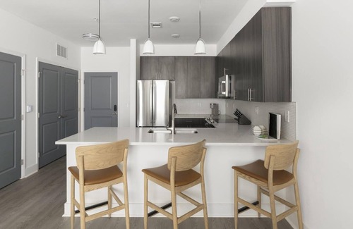 Crestwood South Apartment | Station 1BD 6 - One Bedroom Apartment, Sleeps 2