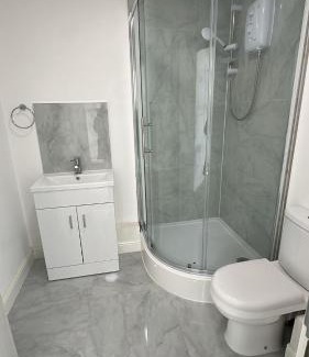 Scunthorpe Apartment | Station House One Bedroom Aparthotel - free parking!