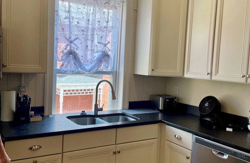 Cambridge Condo | Station House West: Upscale Condo in Historic Downtown Cambridge, Maryland