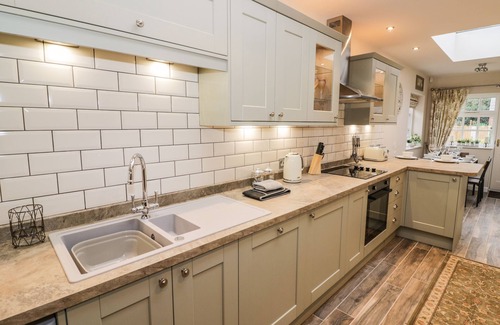 Blakedown Cottage | Station Masters Cottage