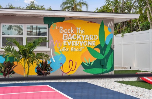 Bradenton House | Stay 4 Nights, Get 1 FREE! Family Fun w/Pool, Sauna, Pickleball, And Much More.