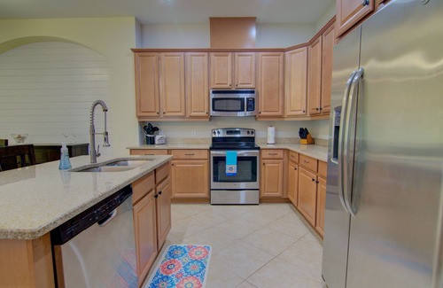 Bonita Springs Villa | Stay Active and Social in Bonita Isles: Community Amenities and Social Events Aw