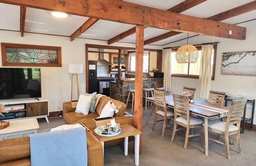 Brighton House | Stay at 1026 Brighton