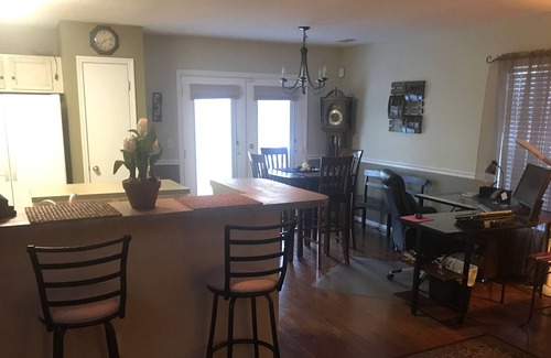 Ladson House | Stay At This Cozy Home ~ Treat It Like Your Own