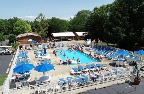 Put-in-Bay House | Stay by the Pool in this 3 BR 2 BA Island Club Home - Sleeps up to 10 - IC67