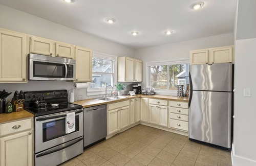 Charlotte House | Stay Close to It All in a Cozy Classic Home