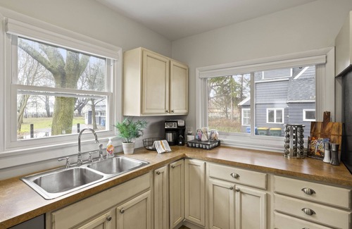 Charlotte House | Stay Close to It All in a Cozy Classic Home