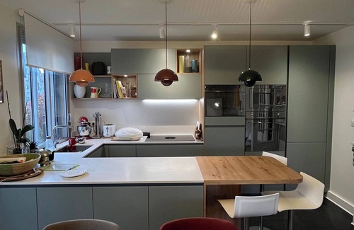 Charenton-le-Pont Apartment | Stay in a bright apartment in Charenton