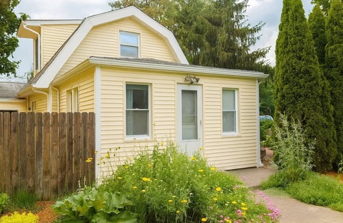 Bryant Pattengill East House | Stay in a centrally located home, 1.5 miles from downtown Ann Arbor.