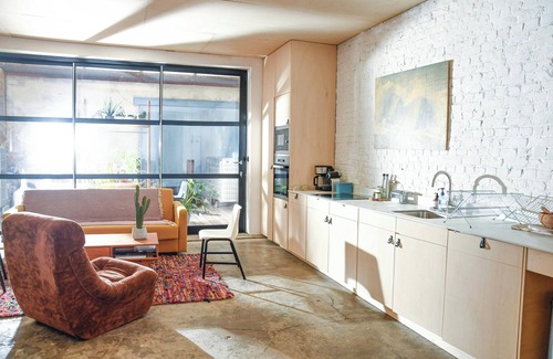 La Madeleine Apartment | Stay in my photo studio