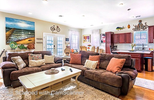 Ventnor City House | Stay in our spacious Ventnor City , minutes from the Atlantic City Boardwalk