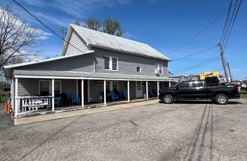 Gypsum Apartment | Stay in Paradise! Motel in Walleye Capital & close to Lake Erie Island ferries.