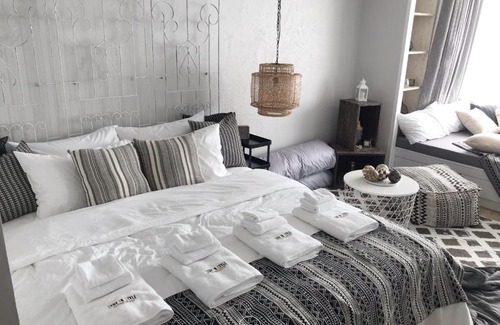 Nimman Apartment | Stay in Style at Nimman R316