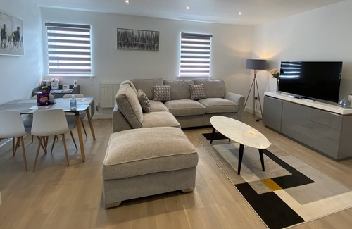 Truro Apartment | Stay in style in the heart of the Cathedral City- Truro