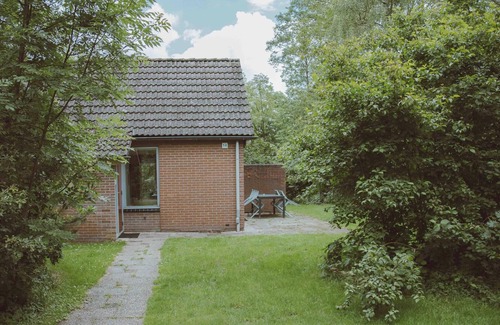 Nieuw Heeten House | Stay in the IJssel Plus bungalow for 4 persons at Vakantiepark de Sallandshoeve and enjoy comfort and nature in Overijssel.