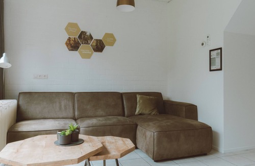 Nieuw Heeten House | Stay in the IJssel Plus bungalow for 4+4 persons at Vakantiepark de Sallandshoeve: the perfect place for a family or friends getaway in Overijssel.