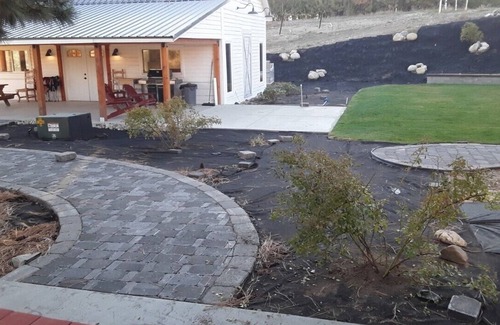 Manson House | Stay in the Middle of the Tadasana Vineyard Estate in Manson, WA.