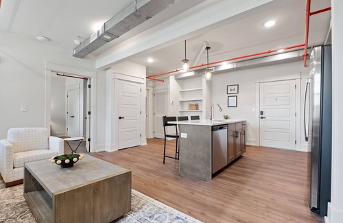 McMinnville Condo | Stay in the spacious 2BR Squad Room in McMinnville, TN!