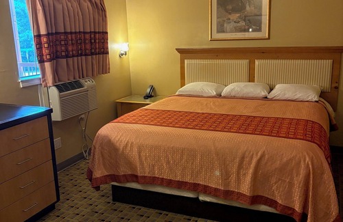 Stockbridge Hotel | Stay Inn & Suites
